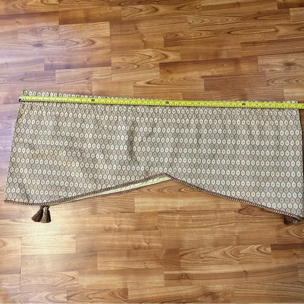 Curtain Valance Gold and Red